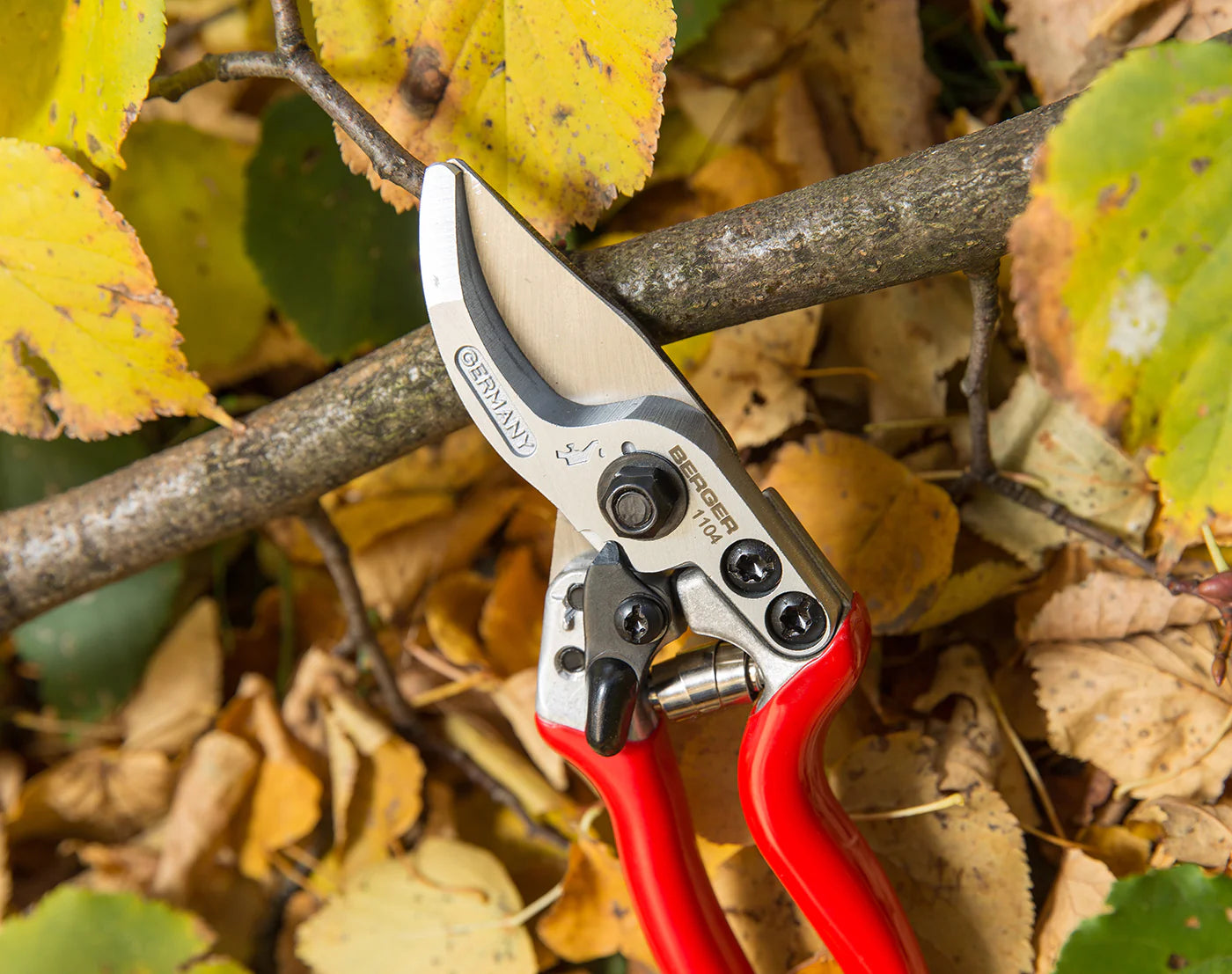 BERGER PROFESSIONAL PRUNING SHEAR / FOR SMALL HANDS #1104