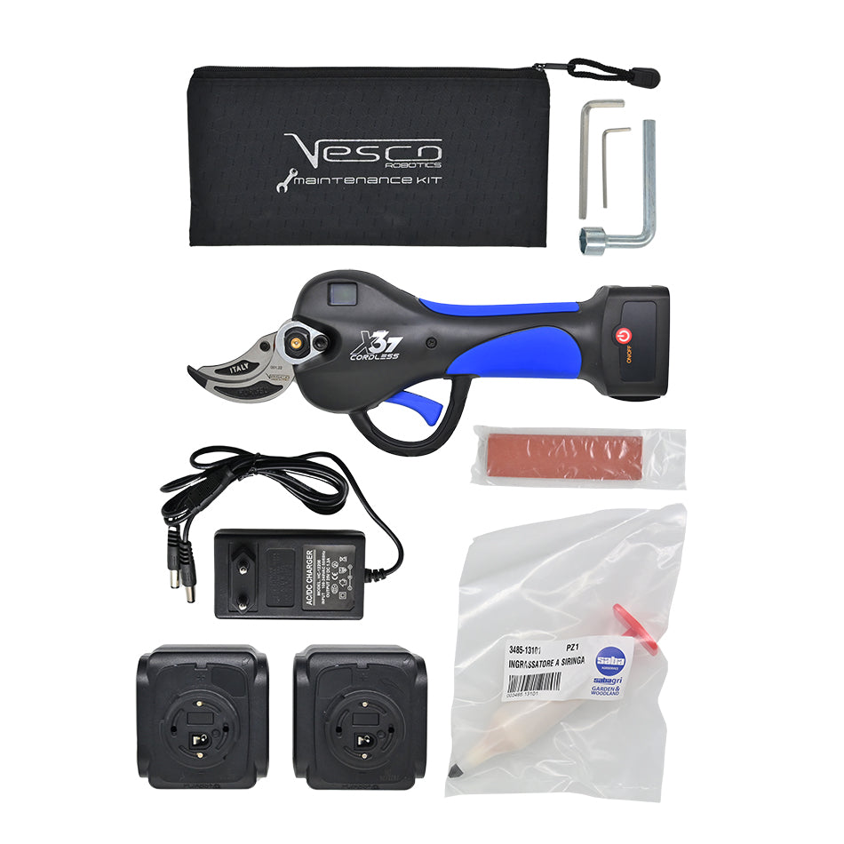 Vesco X37 Cordless Electric Shears with batteries, charger and maintenance kit